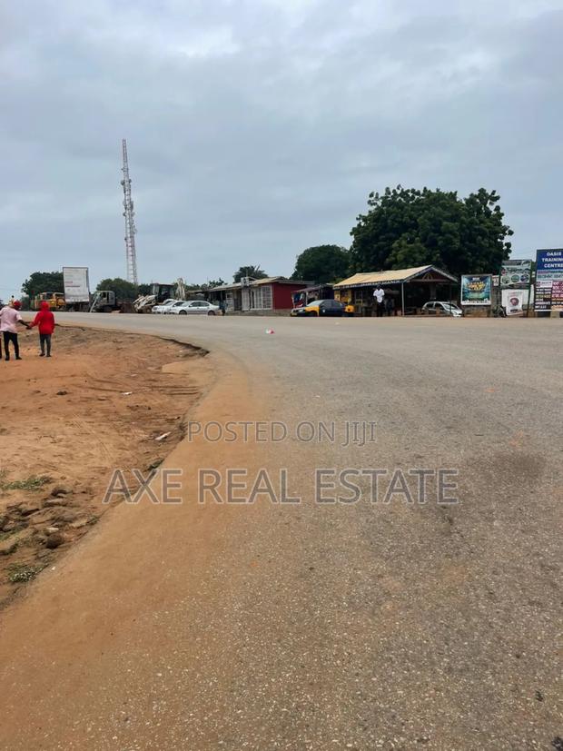 Prestigious Demarcated Plots at Prampram Beach Road · Photo 4