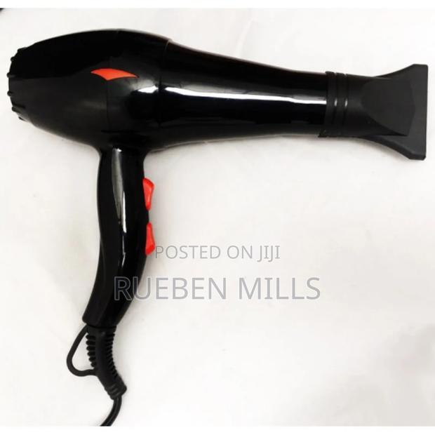Nova NV9002 Thermoprotect Professional Hair Dryer · Photo 4