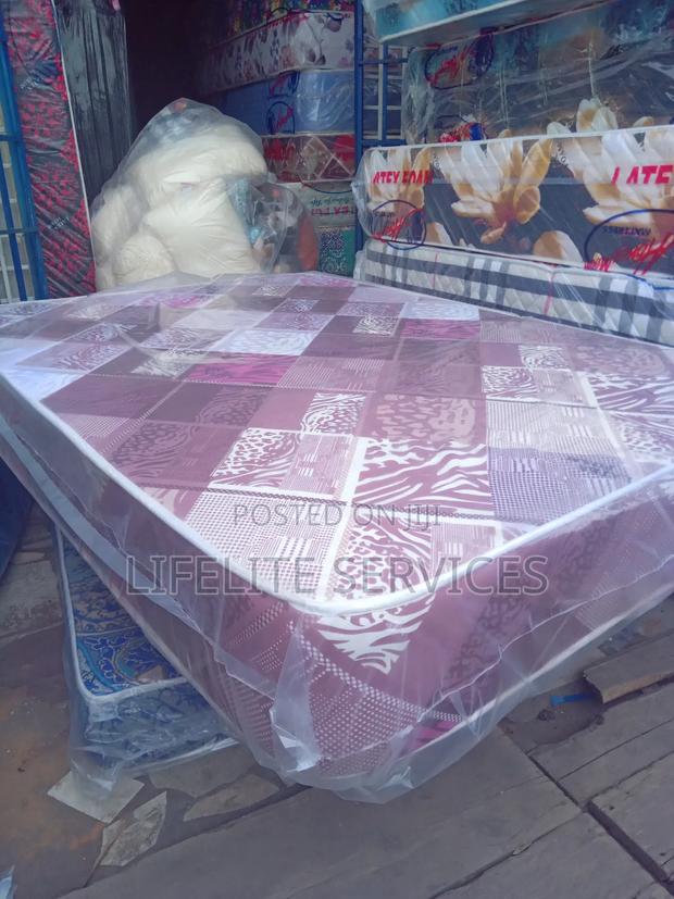 Latex Foam Mattress Standard 10" Double · Photo 1