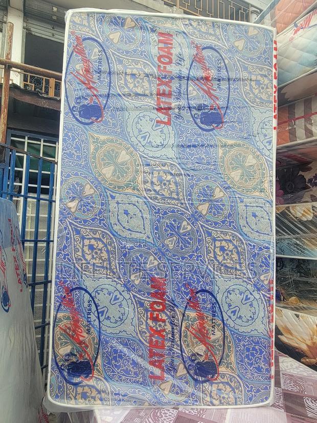 Latex Foam One and Half Size High Density Mattress 8" · Photo 1