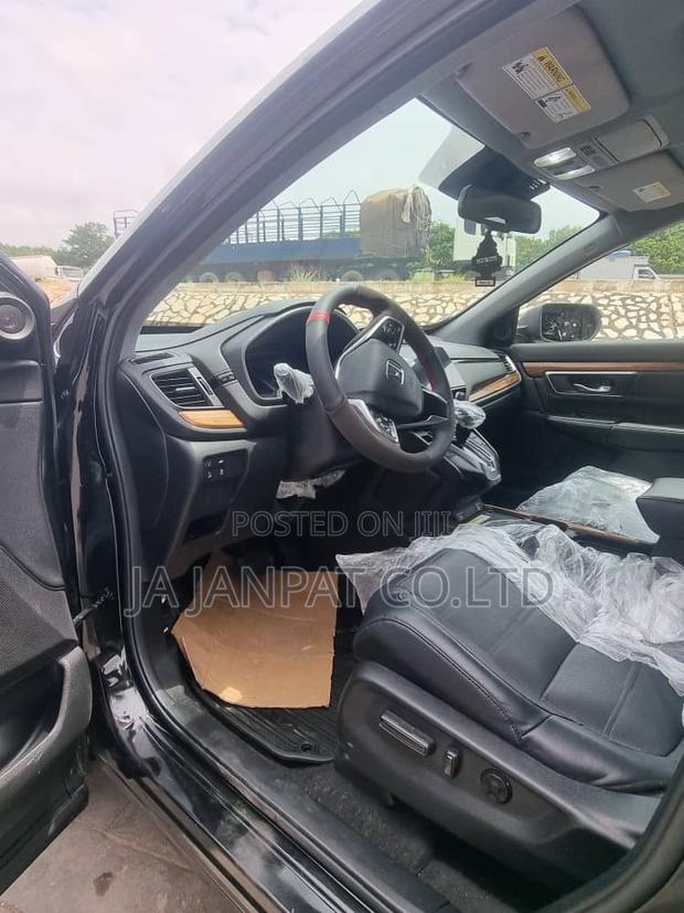 Honda CR-V Touring 2021 Black photo 6