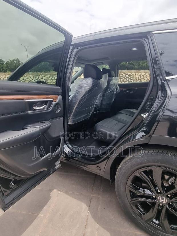 Honda CR-V Touring 2021 Black photo 7