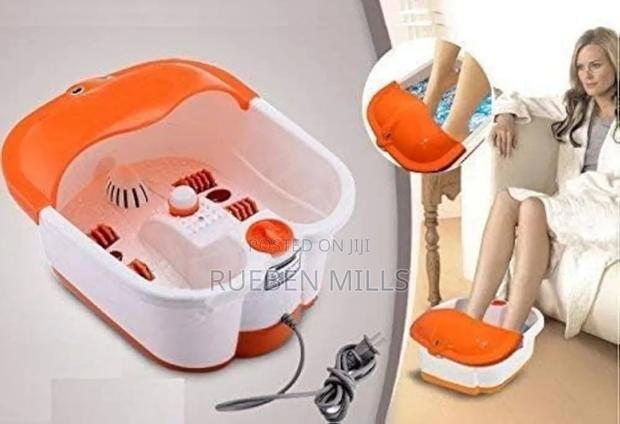 Big Plastic Pedicure Bowl · Photo 3