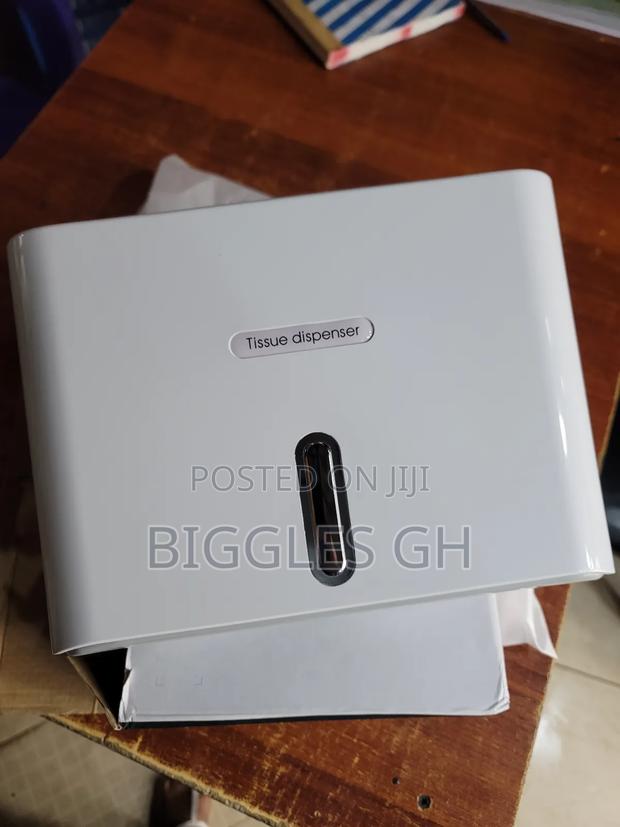 Tissue Dispenser · Photo 4