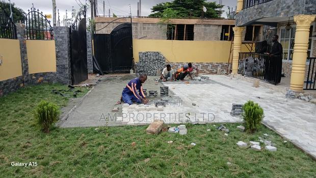 Quality Interlocking Pavement Blocks