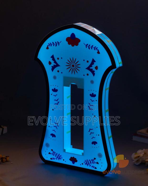 Azul Tequila Bottle Glorifier/ Presenter/ Carrier · Photo 3