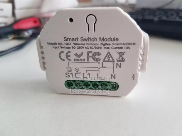 Smart Switch Module · Photo 2