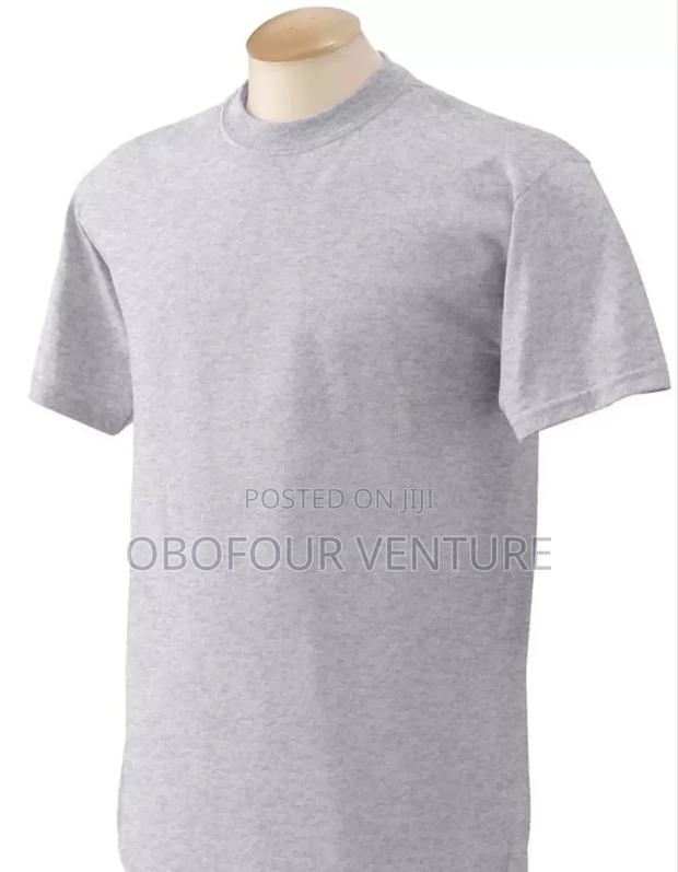 Quality And Affordable T-shirts From America · Photo 3