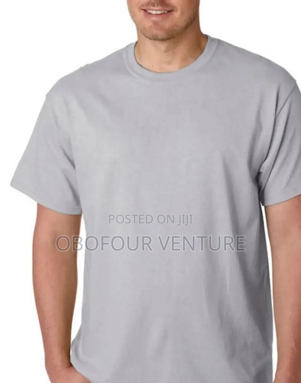 Quality And Affordable T-shirts From America · Photo 4