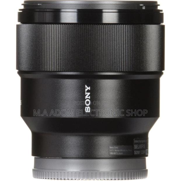 85mm Lens for Sony Cameras · Photo 2