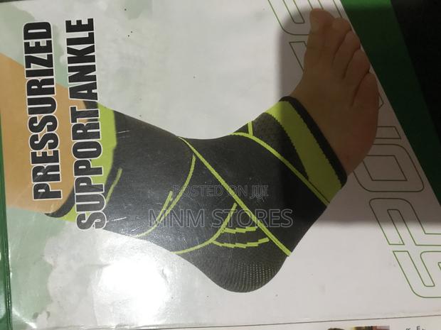 Ankle Brace · Photo 2