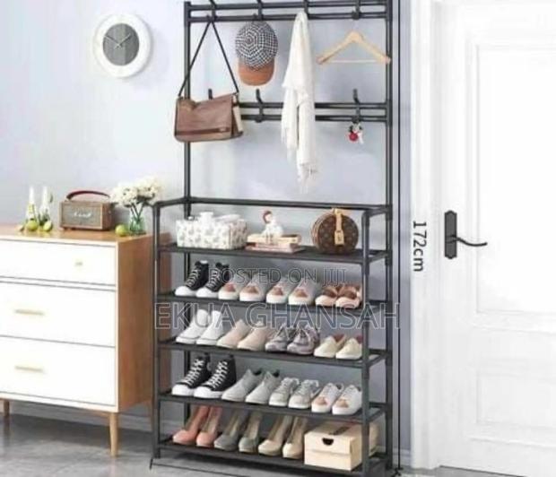 Clothes Hanger With Shoe Racks 5 Steps · Photo 3