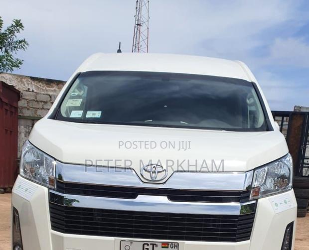 Toyota Hiace for Rental · Photo 2