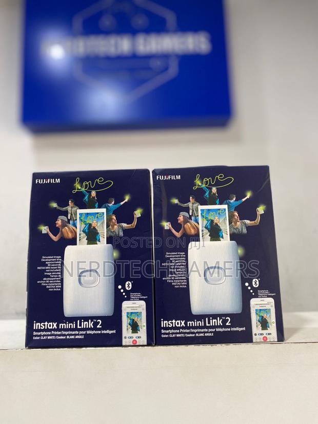 Fujifilm Instax Mini Link 2 Smartphone Printer Clay White · Photo 2