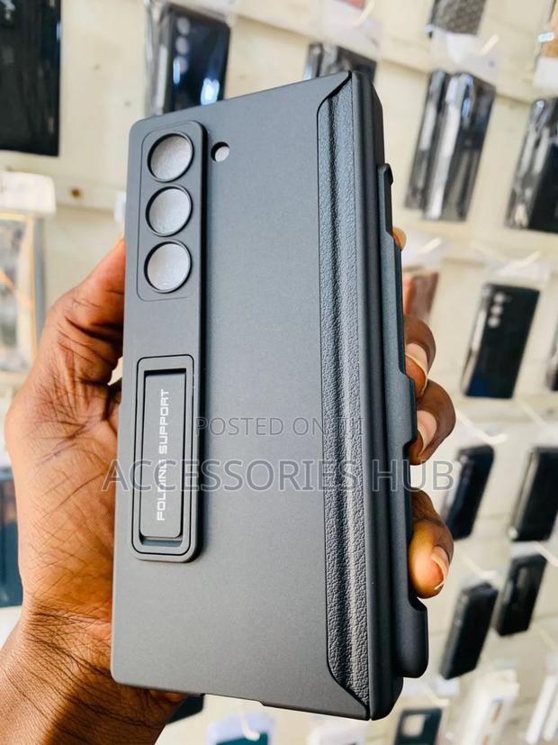 Z Fold 6 Case With A Pen Slot And Inbuilt Protector · Photo 4