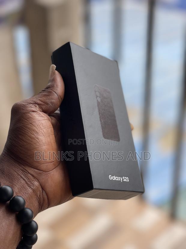 New Samsung Galaxy S23 128 GB Black