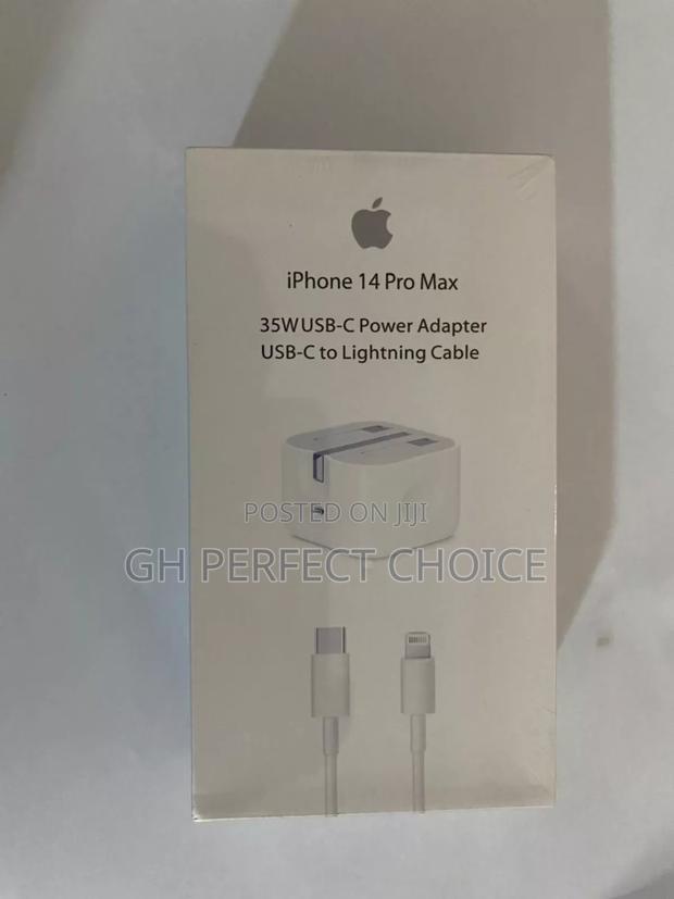 New iPhone Fast Charger With Type C - In Box · Photo 3