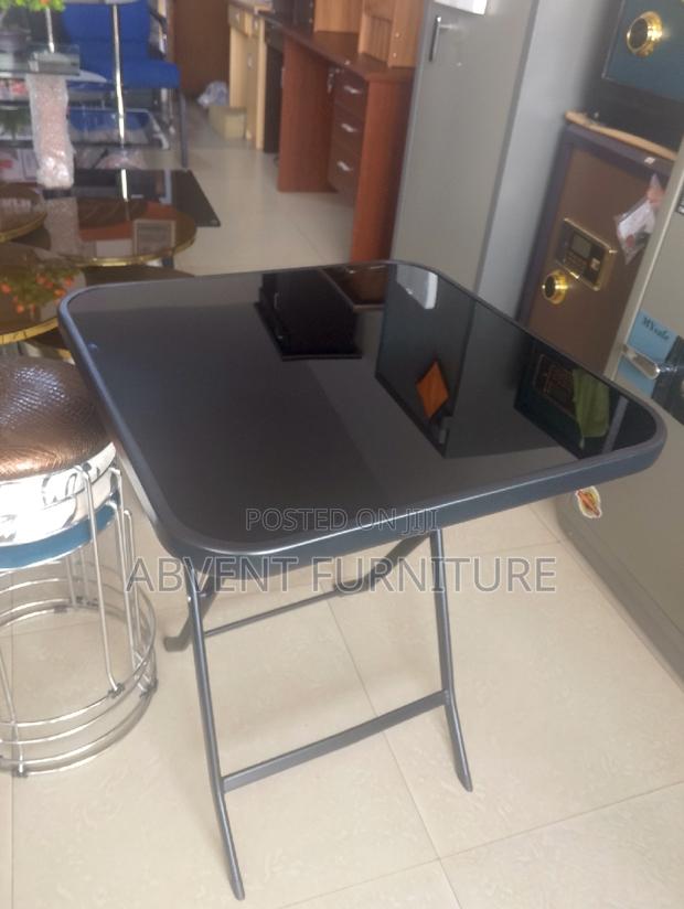 Foldable Glass Top Table · Photo 1