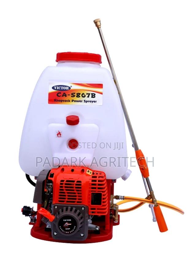 Pressure Pump Sprayer · Photo 2