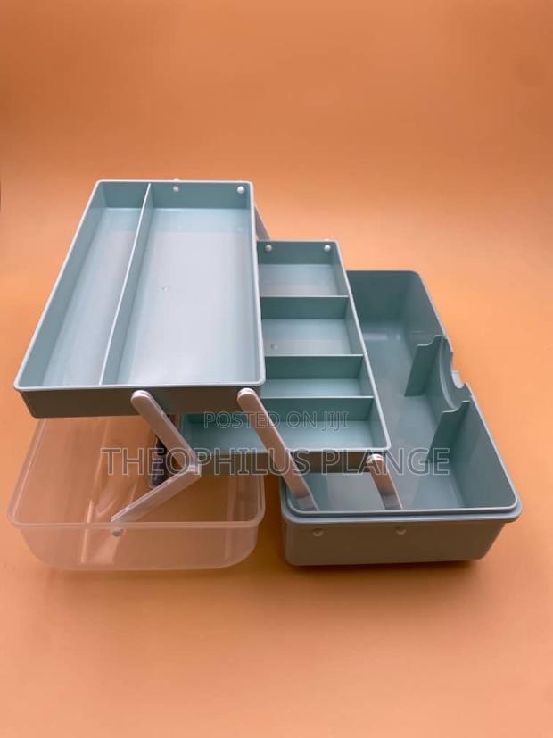 Portable Cosmetic Storage Box Organizer And · Photo 4