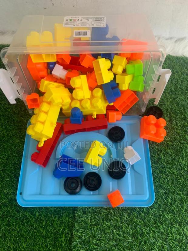 75 Pieces of Building Blocks · Photo 3
