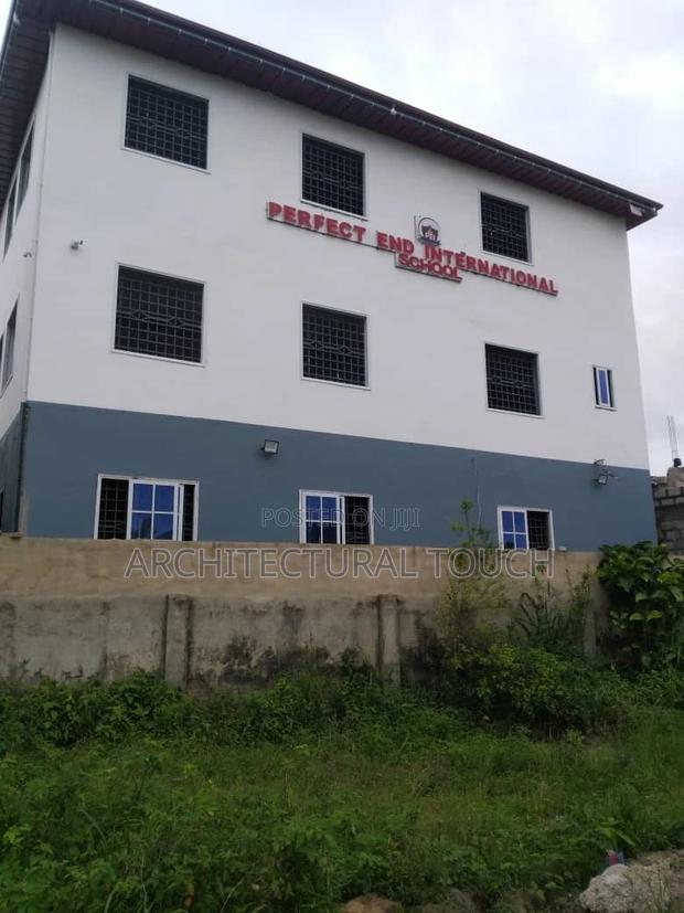 Professional Painting and Skimming Works photo 6