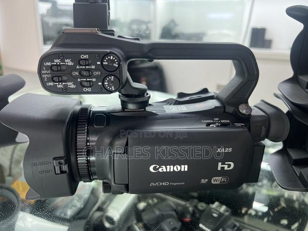 Canon- Xa20 · Photo 3