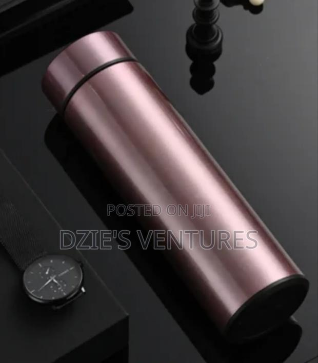 Digital Display Vacuum Flask · Photo 3
