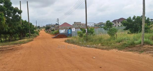 Best Ultramodern Lands at Prampram Beach View · Photo 4