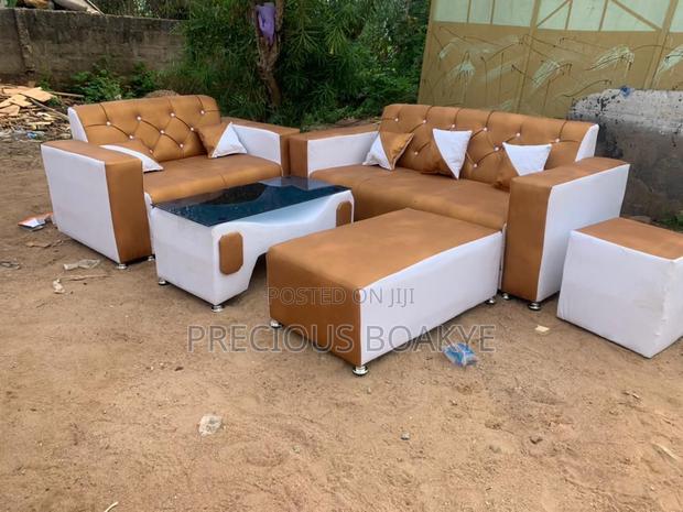 Quality Leather Sofa Set · Photo 2