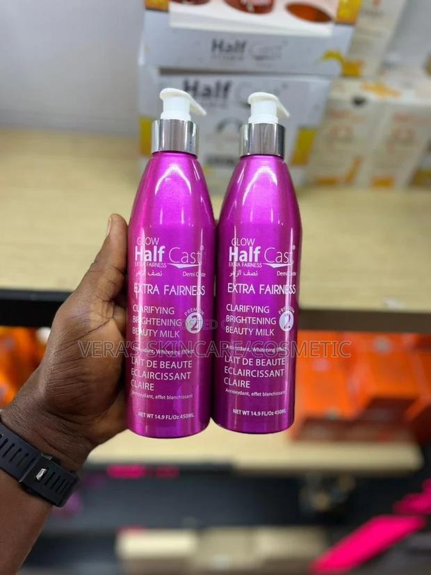 Half Cast Extra Fairness Lotion · Photo 2