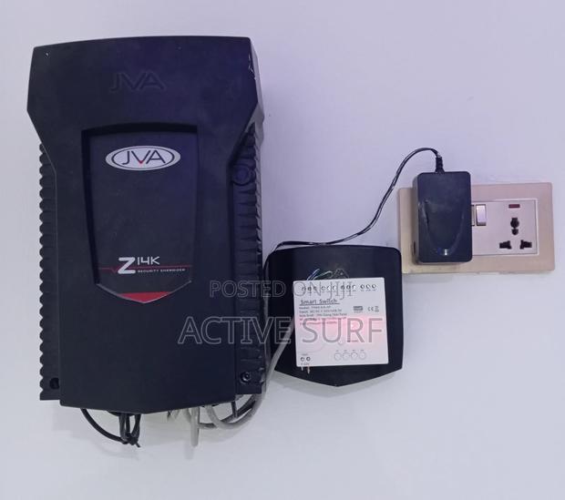 Maximum Security Electric Perimeter Fencing With Razor photo 4