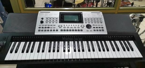 GLS PSR-720 Keyboard · Photo 3
