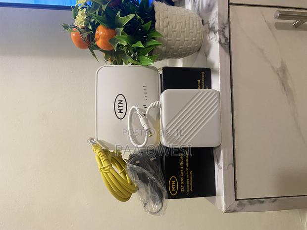 Quick Fast MTN Universal Router · Photo 2