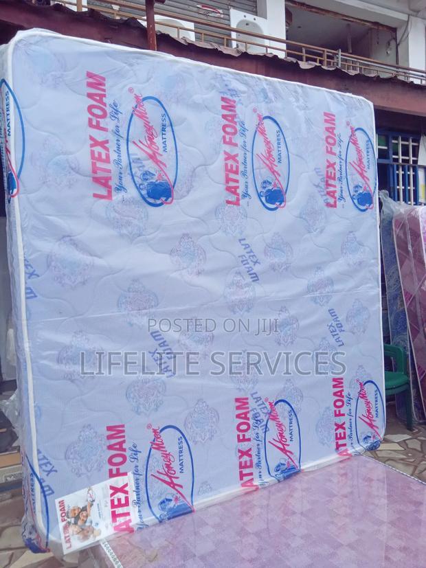 Mattress 12" Queen Size With Heavy Cover