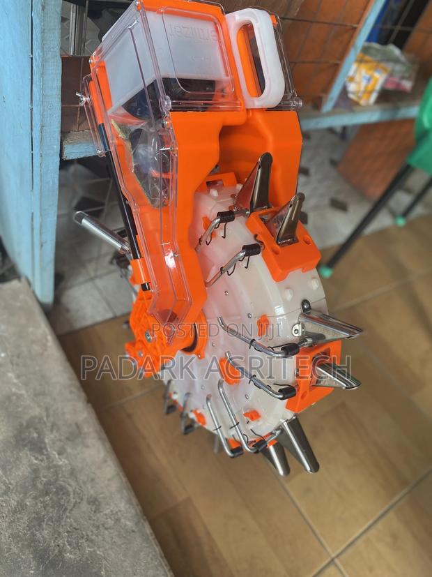 Planting Machine · Photo 4
