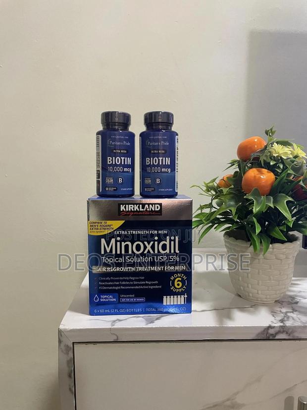 New Kirkland Minoxidil Biotin Label · Photo 2