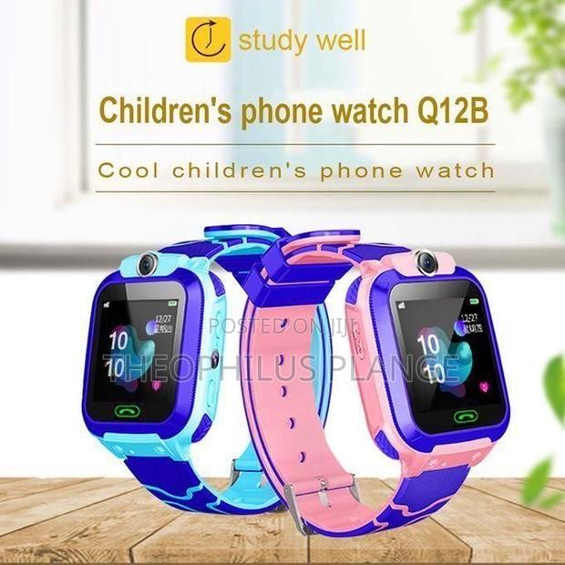 Waterproof Kids Phone Smart Watch / SIM Card Watch · Photo 4