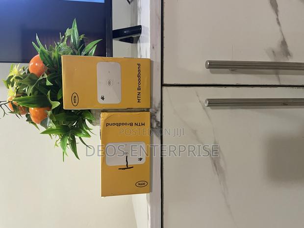 MTN Universal 4G LTE Mifi (Uses MTN and Other Network) · Photo 2