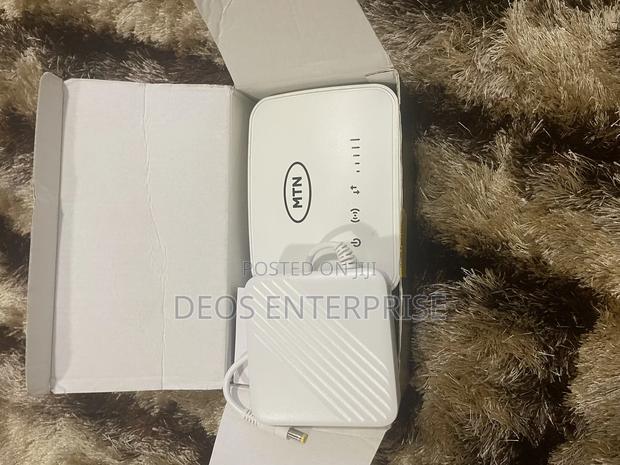 MTN 4G LTE Universal Cat 4 Router(ZLT S20) · Photo 2