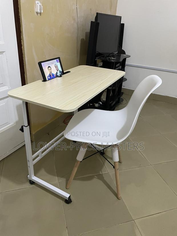Adjustable 80x60cm Learning/Laptop Table · Photo 2