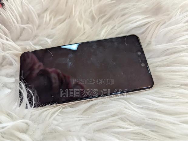 Pixel Screen 3xl · Photo 1