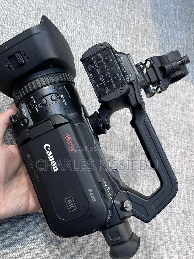 Canon XA55 · Photo 2