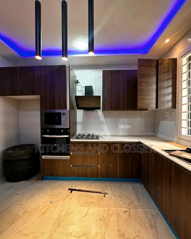 Modern Kitchen Cabinent photo 2