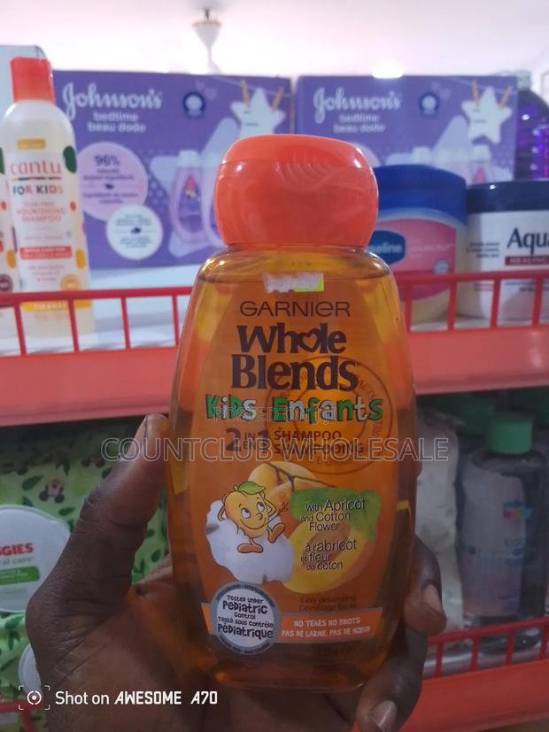 Garnier Whole Blends Kids 2in1 Shampoo · Photo 4