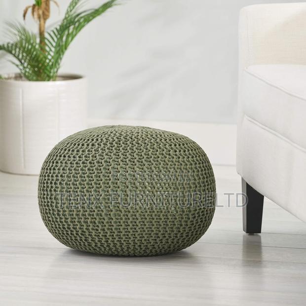 Pouf, (Green) · Photo 1