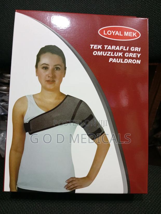 Shoulder Support · Photo 2