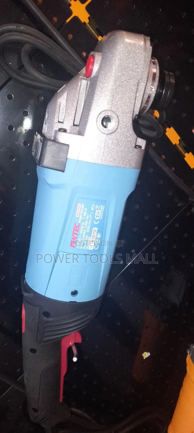 Fixtec 9"Angle Grinder 2350W · Photo 4