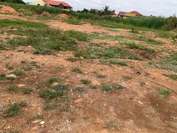 Two Plots of Land for Sale Located at Oyibi Bawaleshie · Photo 2