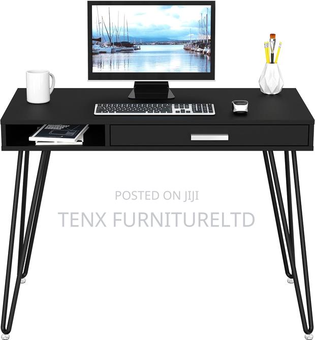 Home Office, Studio (Desk) · Photo 2